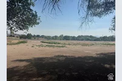 2308 E Highway 40, Naples, UT 84078 - Photo 5