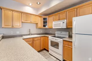 4427 S 1025 E, Millcreek, UT 84124 - Photo 11