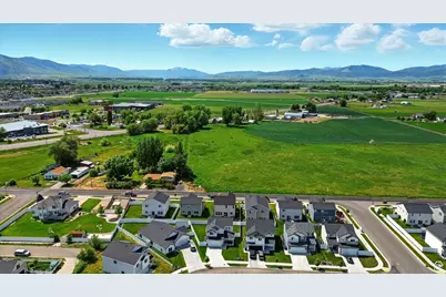 1469 W 2200 S, Logan, UT 84321 - Photo 27