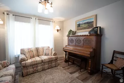 1075 E 2600 N, North Ogden, UT 84414 - Photo 3