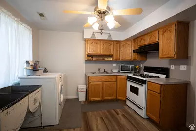 1075 E 2600 N, North Ogden, UT 84414 - Photo 25
