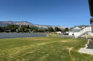 2106 W 2000 N, Farr West, UT 84404 - Photo 31