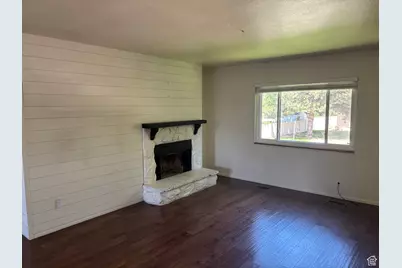 332 W Amiron Way #D, Orem, UT 84057 - Photo 3