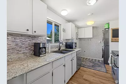 155 Hawthorne, Kamas, UT 84036 - Photo 9