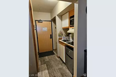 223 Hunter Ridge Rd #E121, Brian Head, UT 84719 - Photo 5