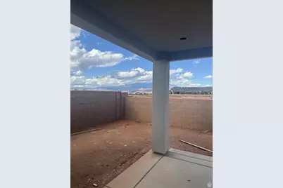 967 E Malibu Dr, Washington, UT 84780 - Photo 9