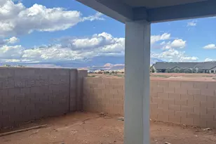 967 E Malibu Dr, Washington, UT 84780 - Photo 9