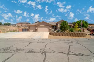 1430 W 365 N, Hurricane, UT 84737 - Photo 5