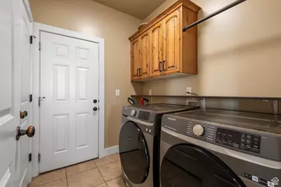 3535 W Overlook Dr, Layton, UT 84041 - Photo 13