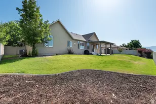 3535 W Overlook Dr, Layton, UT 84041 - Photo 23