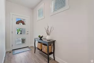 1304 E Weyburn Ln S, Holladay, UT 84117 - Photo 11