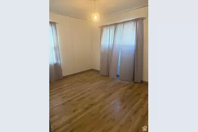 286 Duchesne St, Helper, UT 84526 - Photo 7