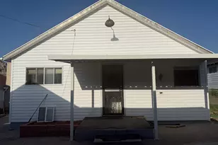 286 Duchesne St, Helper, UT 84526 - Photo 9