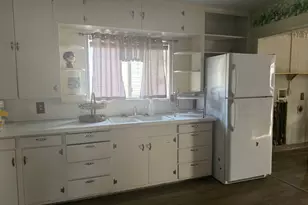 286 Duchesne St, Helper, UT 84526 - Photo 3