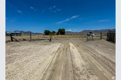 145 E Center, Lynndyl, UT 84640 - Photo 25