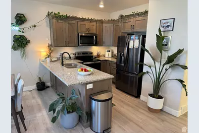 2373 W Howard St, West Haven, UT 84401 - Photo 11