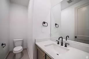 3884 W Sand Lake Dr, South Jordan, UT 84009 - Photo 25