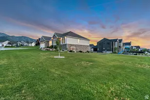 325 S Autumn Blaze Cir, Woodland Hills, UT 84653 - Photo 49