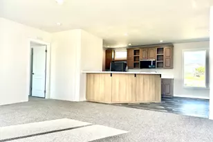 1435 E 5975 S, Vernal, UT 84078 - Photo 3