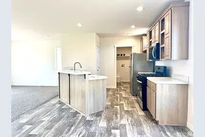 1435 E 5975 S #14, Vernal, UT 84078 - Photo 1