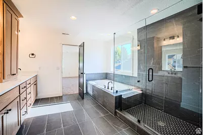 7169 W Moorepark Pl, West Jordan, UT 84081 - Photo 17