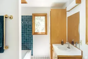 2205 N Pinecrest Cyn Rd, Salt Lake City, UT 84108 - Photo 27