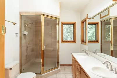 2205 N Pinecrest Canyon Rd, Salt Lake City, UT 84108 - Photo 17