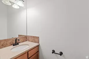 1076 W River Hill Dr, Spanish Fork, UT 84660 - Photo 23