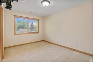 924 Redford Dr, Provo, UT 84604 - Photo 23
