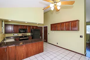 2333 W Ledgewood Dr, Taylorsville, UT 84129 - Photo 19