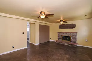 2333 W Ledgewood Dr, Taylorsville, UT 84129 - Photo 21