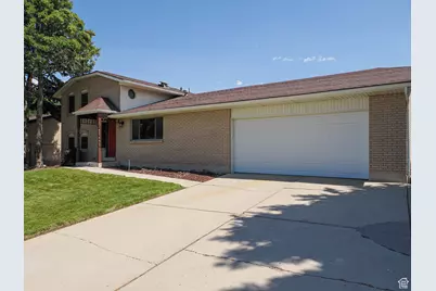 2333 W Ledgewood Dr, Taylorsville, UT 84129 - Photo 3