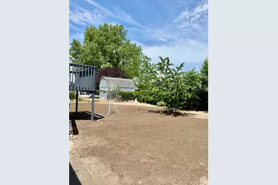 6437 S Lobelia Dr, West Jordan, UT 84081 - Photo 19