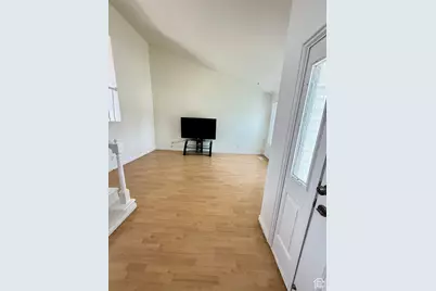 6437 S Lobelia Dr, West Jordan, UT 84081 - Photo 5