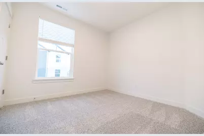 842 N Coulsen Dr #L201, Saratoga Springs, UT 84045 - Photo 11