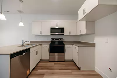 842 N Coulsen Dr #L203, Saratoga Springs, UT 84045 - Photo 7