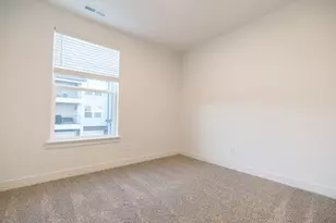 842 N Coulsen Dr, Saratoga Springs, UT 84045 - Photo 9