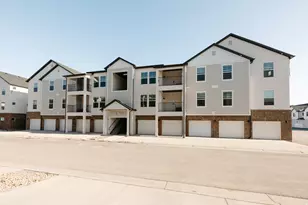 842 N Coulsen Dr, Saratoga Springs, UT 84045 - Photo 3