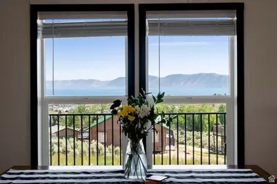 294 W Boggie Cir, Garden City, UT 84028 - Photo 9