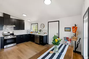 294 W Boggie Circle, Garden City, UT 84028 - Photo 5