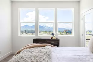 717 S Harrison Dr, Springville, UT 84663 - Photo 5