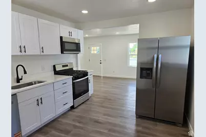 506 N 1000 W, Salt Lake City, UT 84116 - Photo 5