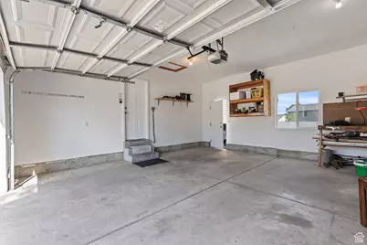 1099 Three Point Ave, Logan, UT 84321 - Photo 23