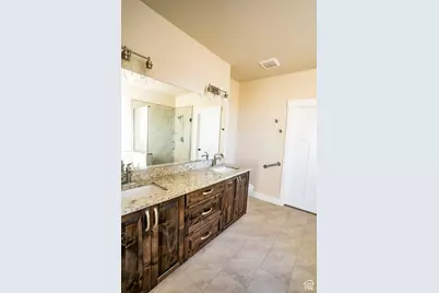 3966 W 2025 S #29, Taylor, UT 84401 - Photo 7