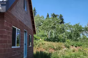 8153 John Fremont Dr, Huntsville, UT 84317 - Photo 3