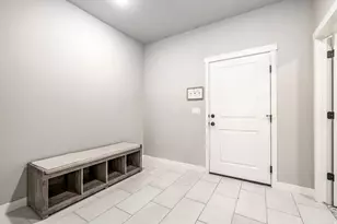 1042 W Shoreline Dr, Layton, UT 84041 - Photo 25