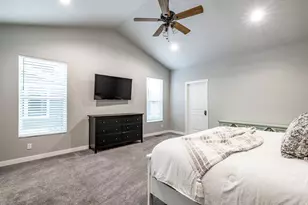 1042 W Shoreline Dr, Layton, UT 84041 - Photo 23