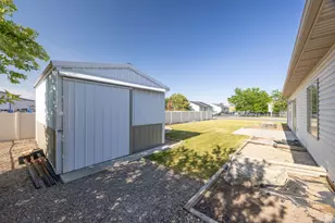 1635 W 125 N, Tremonton, UT 84337 - Photo 29