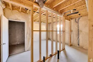 8648 N Haloran Ct, Lake Point, UT 84074 - Photo 47