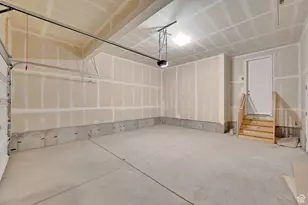 8648 N Haloran Ct, Lake Point, UT 84074 - Photo 45